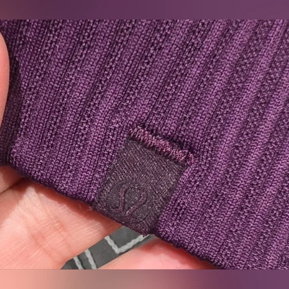 Lululemon Rest Less Cropped Half Zip Size 4 In Magenta - Picture 6 of 6